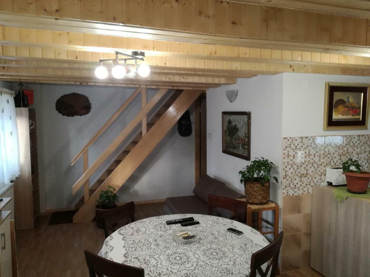 Kuca Za Odmor "Jasna" Apartment ซิรินีลุก ภายนอก รูปภาพ