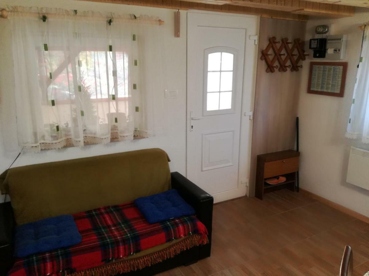 Kuca Za Odmor "Jasna" Apartment ซิรินีลุก ภายนอก รูปภาพ